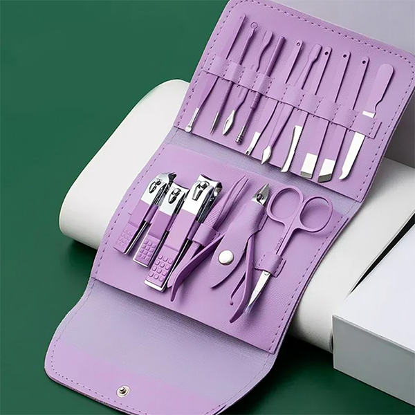 premium-manicure-kit-purple